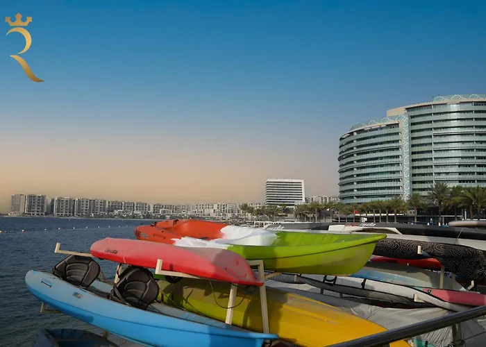 Al Raha Glamour 3Br With Beach Access