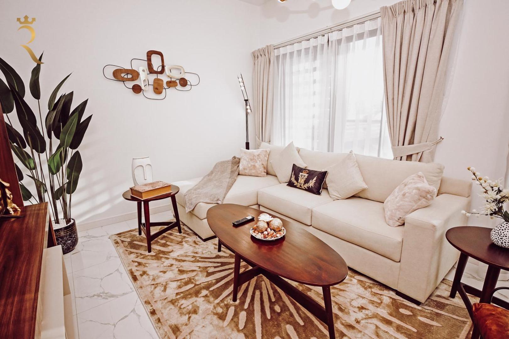 Al Raha Glamour 3br With Access Apartment