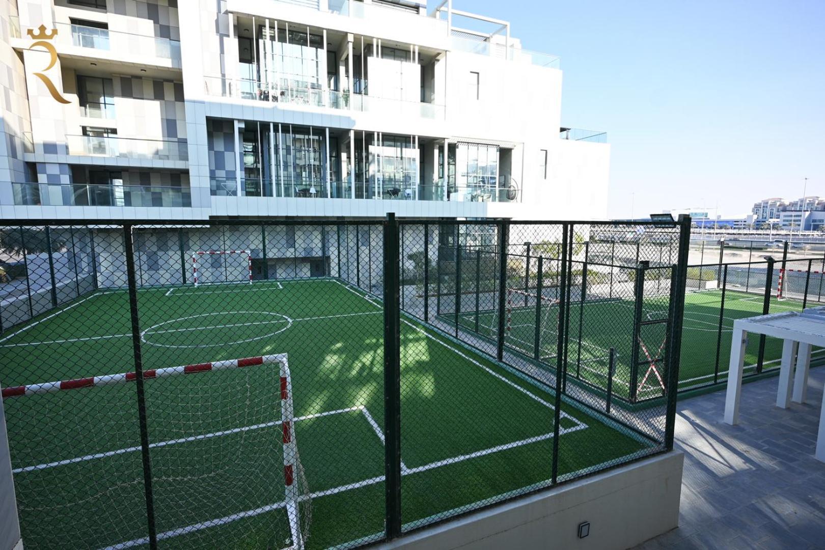 Al Raha Glamour 3br With Access *